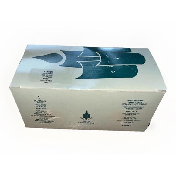 New in box Partylite Hollyberry Ball candle set 3" Each RETIRED - Picture 3 of 4
